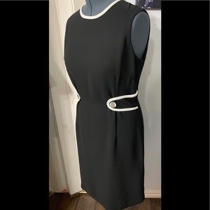 Round neck black trim dress